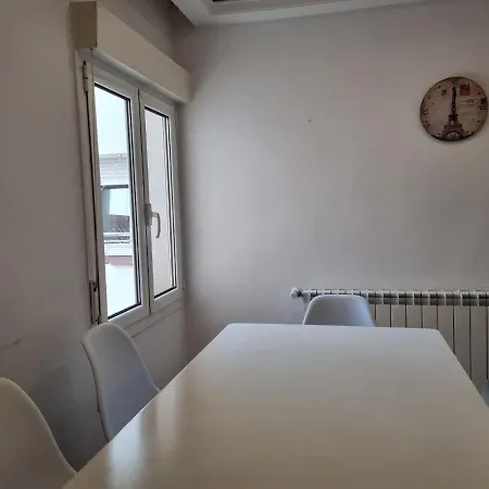 Διαμέρισμα R2R - Apartamento Moderno 2 Habitaciones - 103A