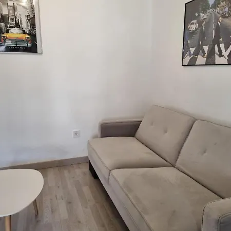R2R - Apartamento Moderno 2 Habitaciones - 103A * Χιχόν
