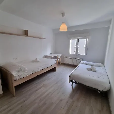 R2R - Apartamento Moderno 2 Habitaciones - 103A *